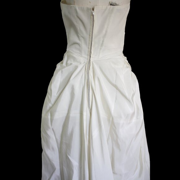 Late 1940s / Early 1950s Vintage Fred Perlberg Ivory Wedding Dress - Picture 5 of 16